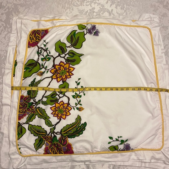 Euro shams set of 3 with embroidered lumbar cover - Picture 1 of 9